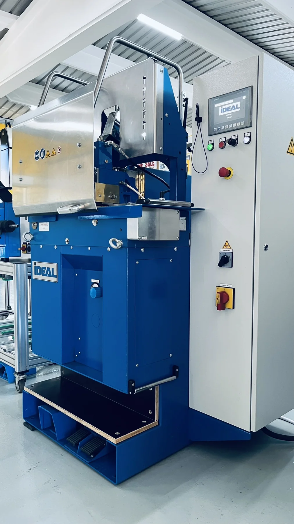 Silicon+ facility and machinery