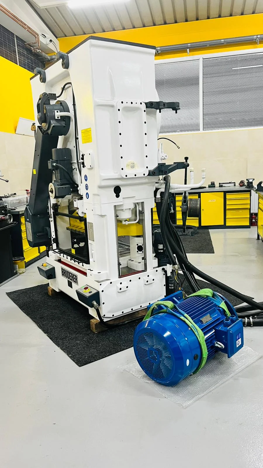 Silicon+ facility and machinery