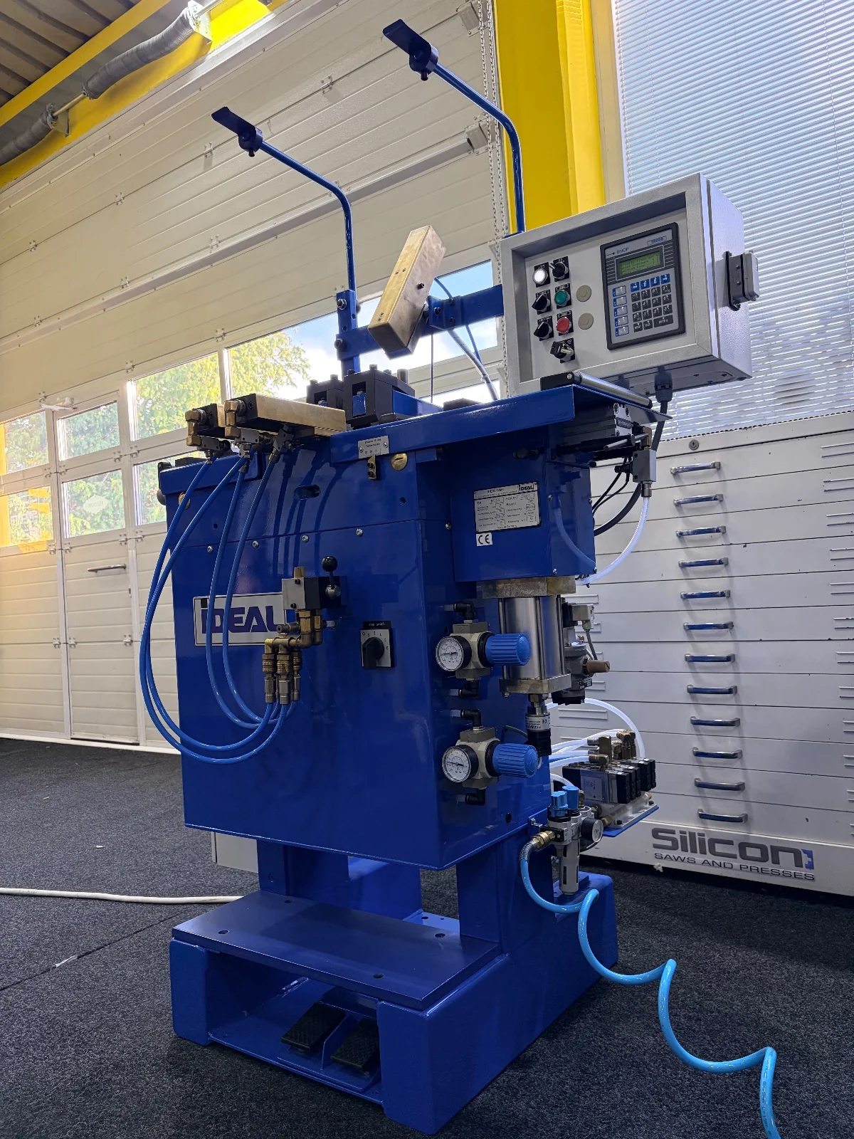 IDEAL BAS052 9