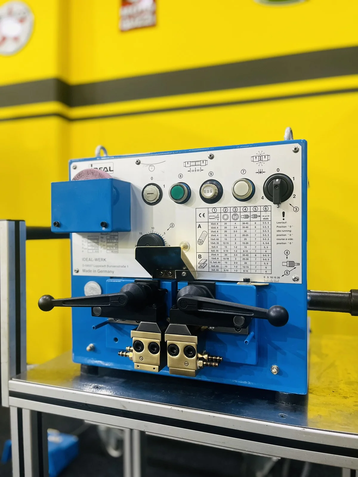 iDEAL BAS 040 1