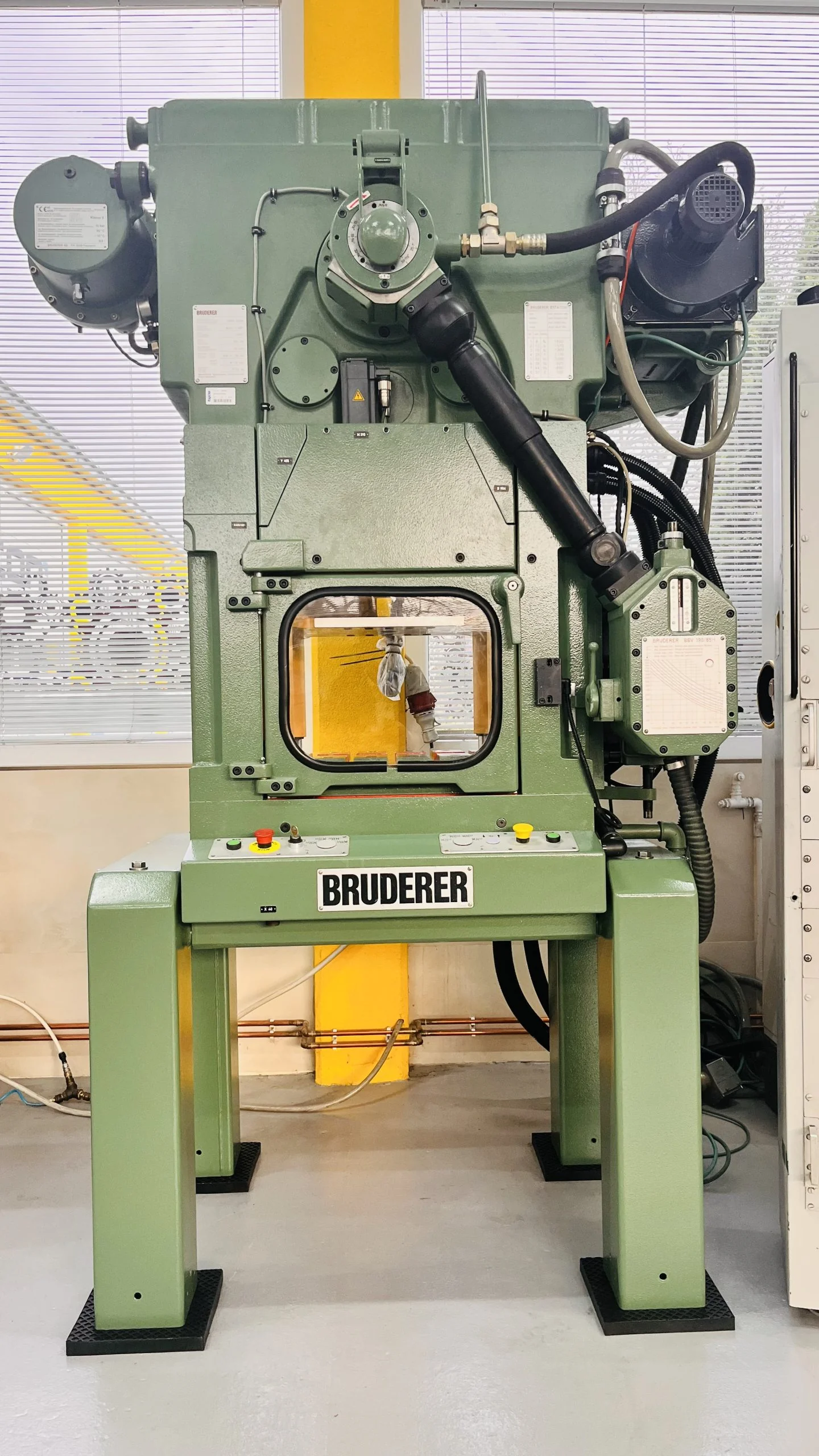 Bruderer BSTA 200M 1