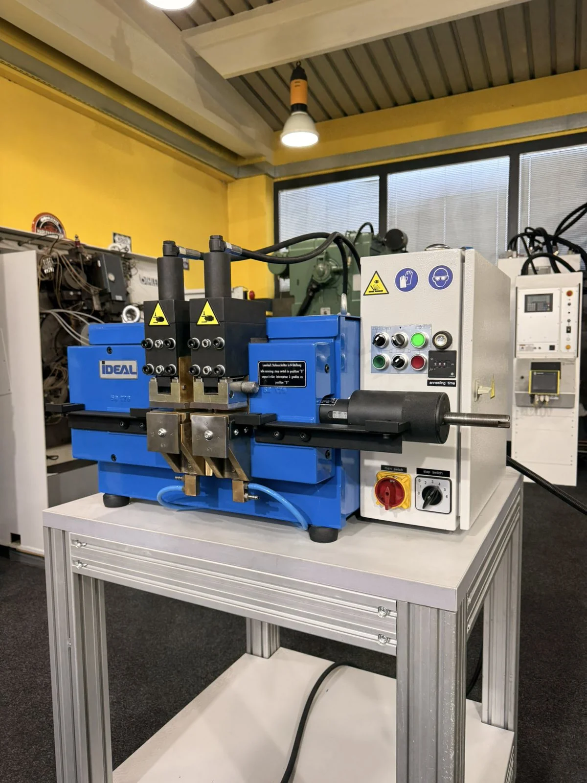 iDEAL BAS 060 1