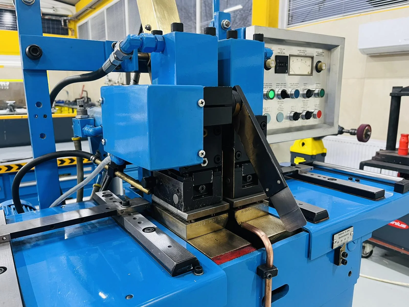 iDEAL BAS 120 4