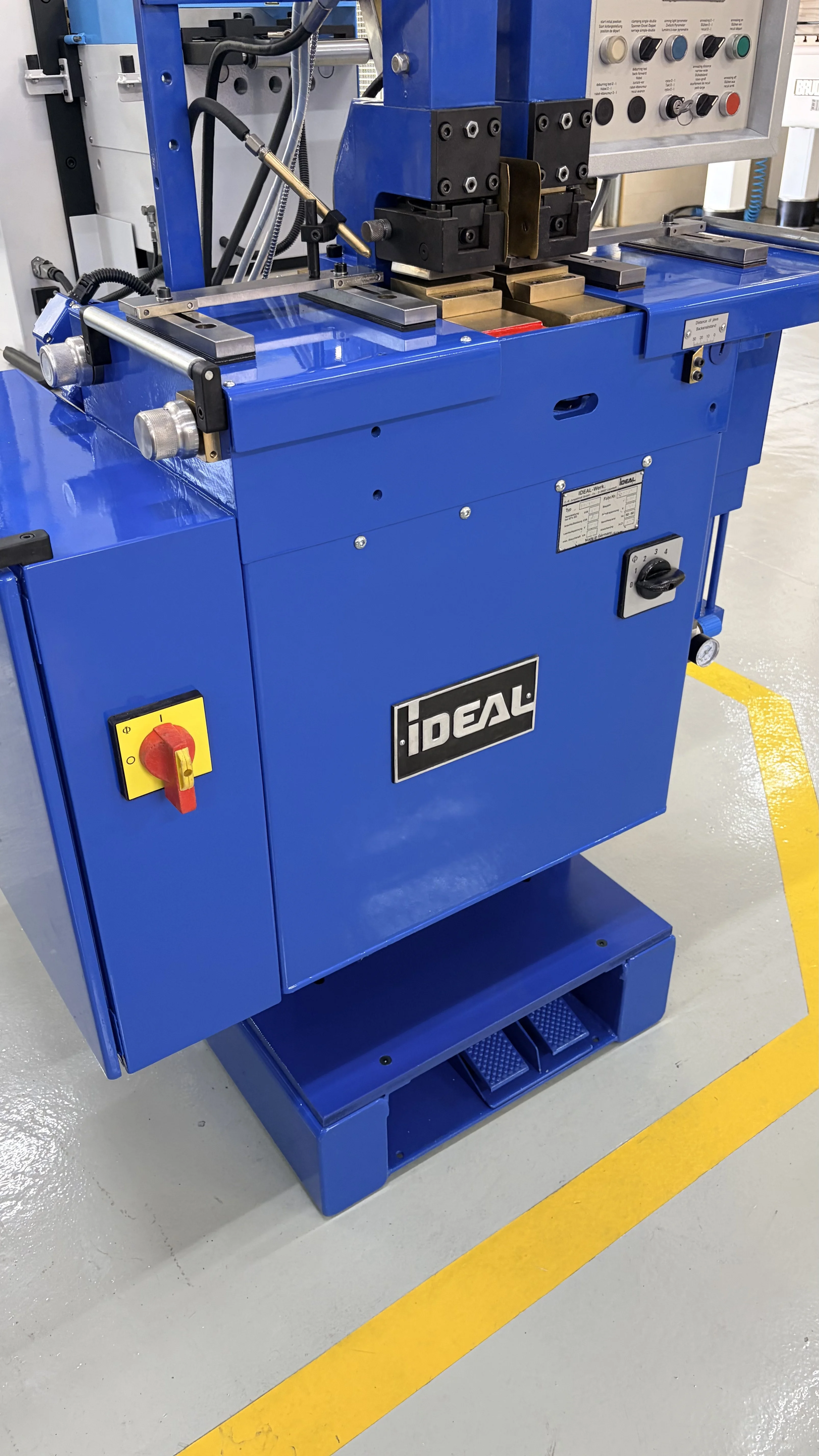 IDEAL BAS 120 19