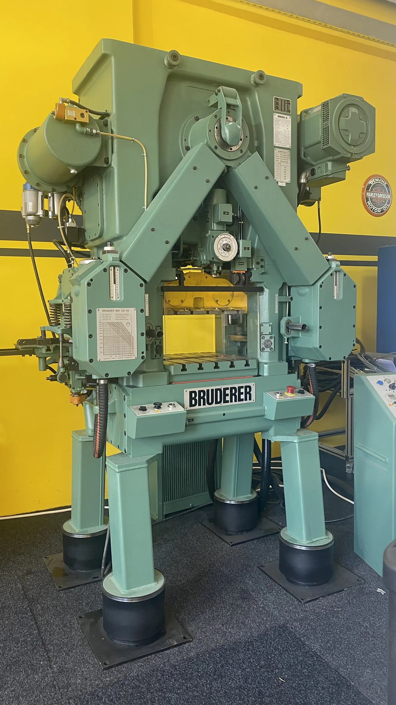 Bruderer BSTA 25 1