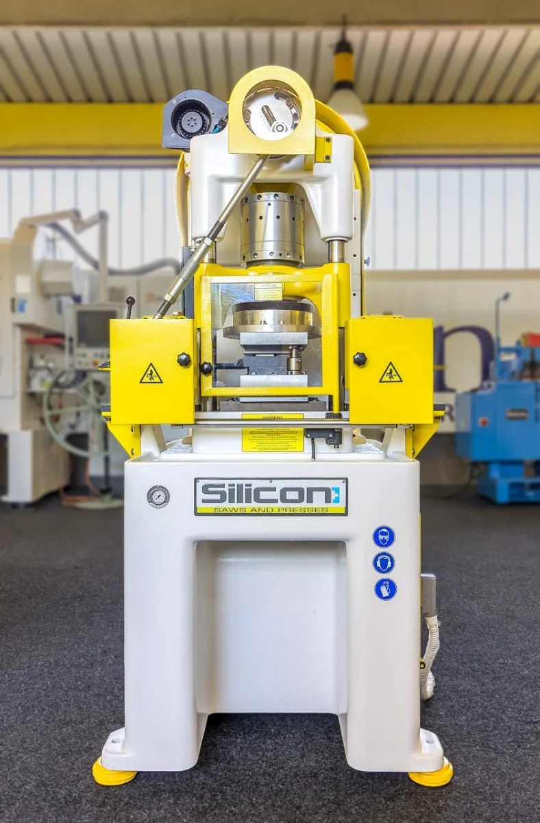 Silicon+ STA 30 with Twin Feeders 10