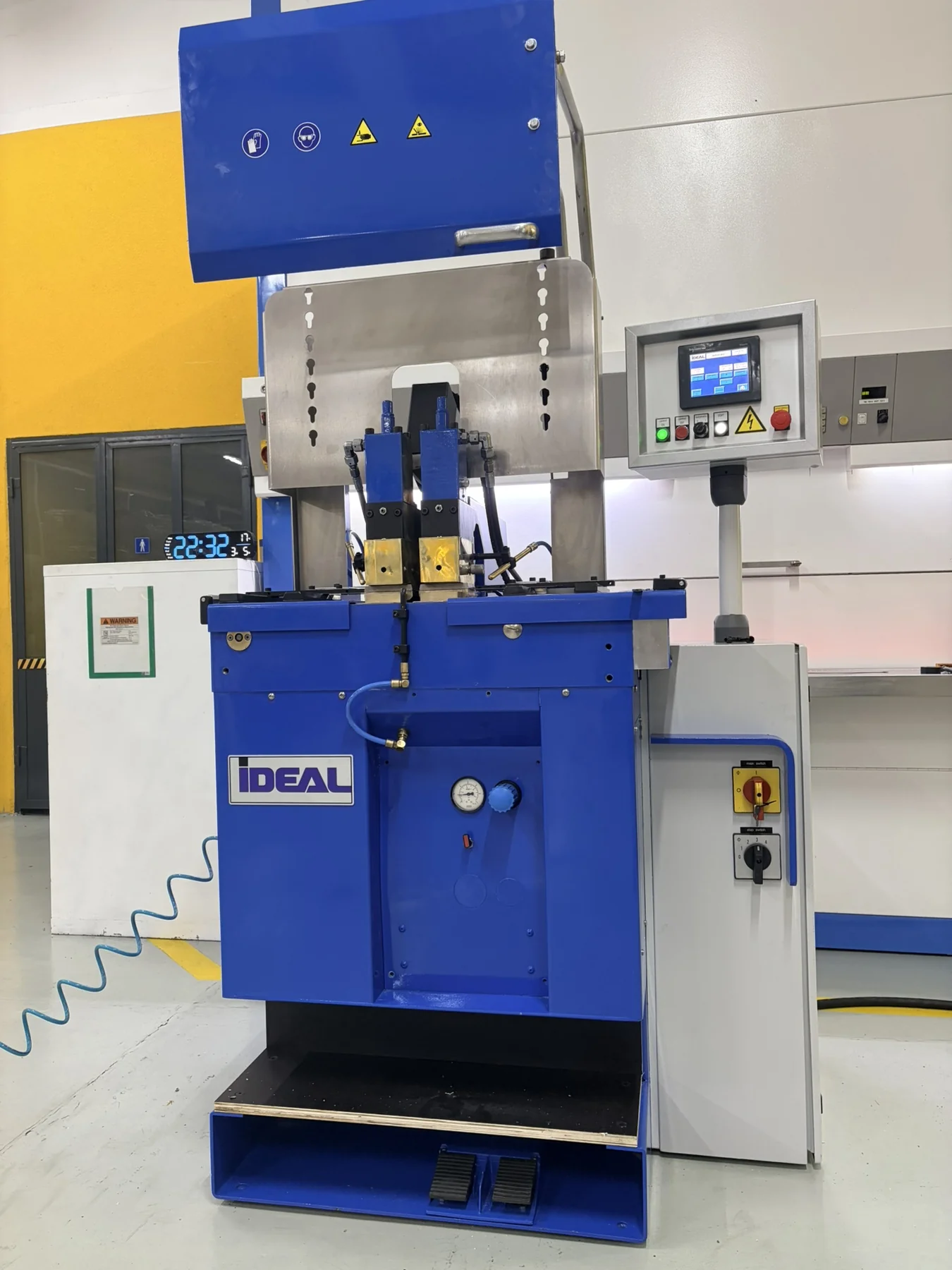 iDEAL BAS 340 16