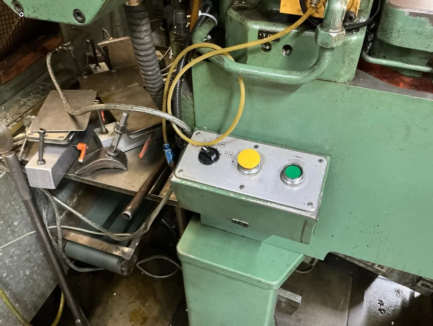 BRUDERER BSTA 50 EL CNC 42