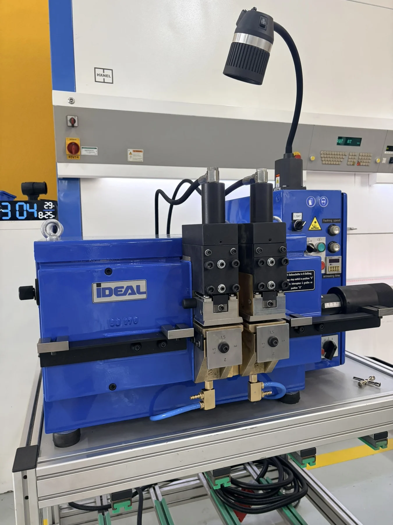 iDEAL BAS 065-11 1