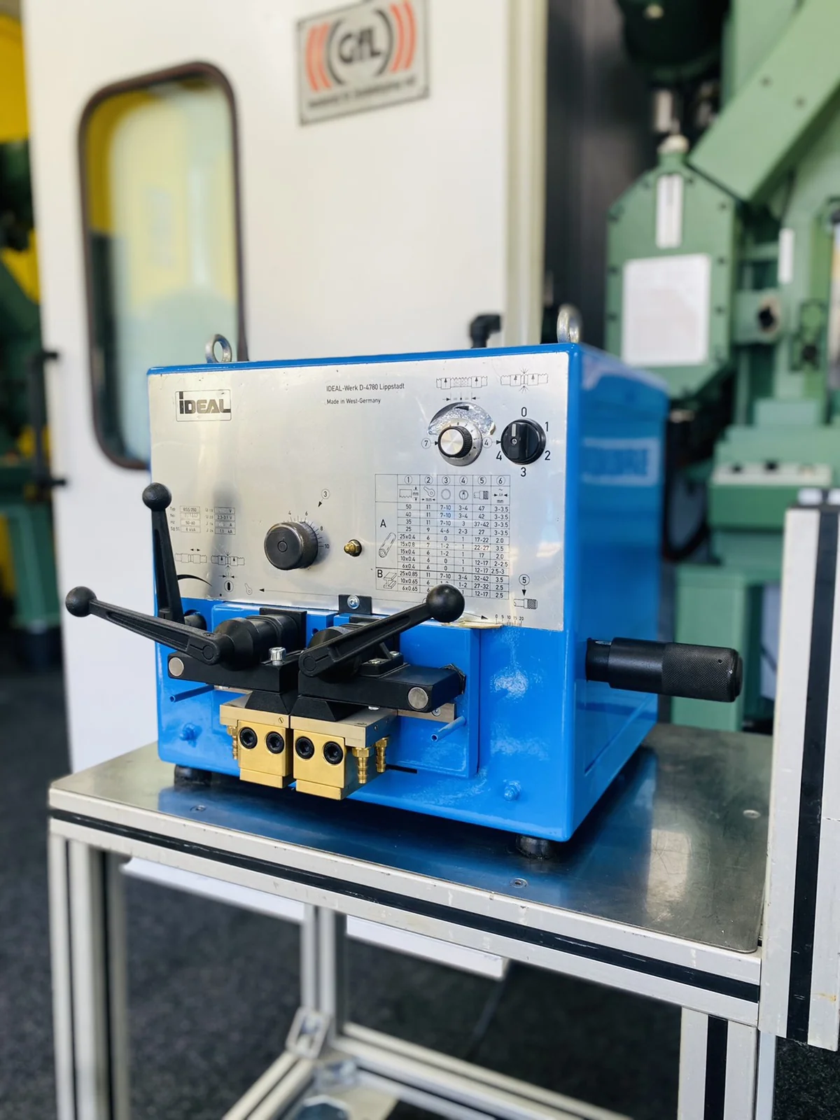iDEAL BSS 050 1