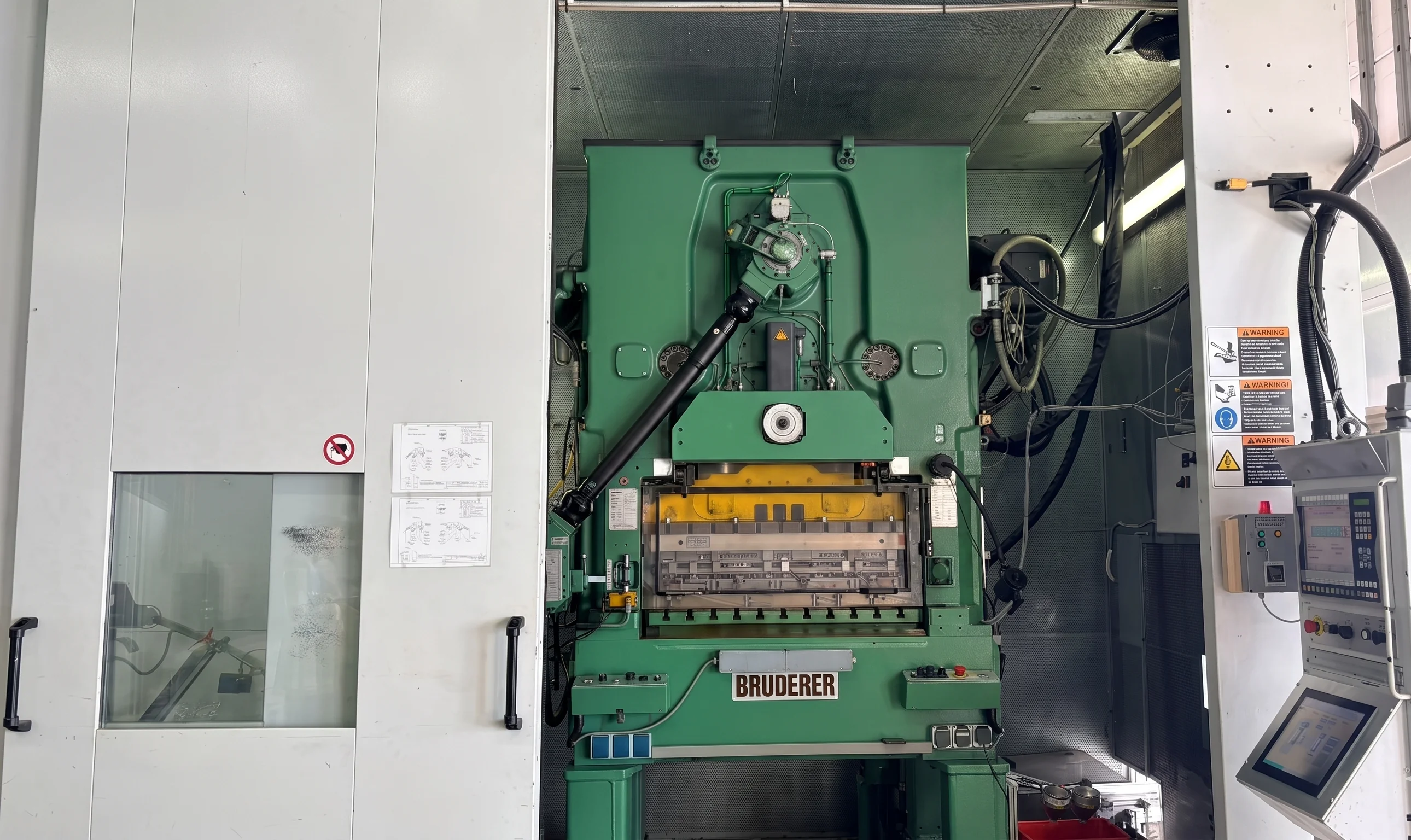 BRUDERER BSTA 500-110B 1