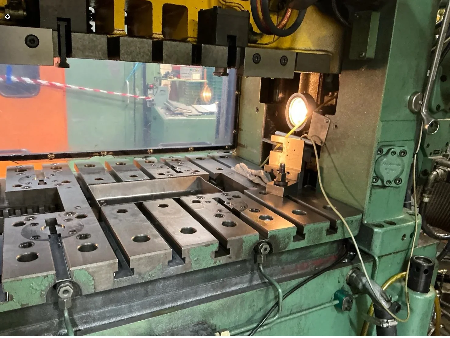 BRUDERER BSTA 50 EL CNC 18