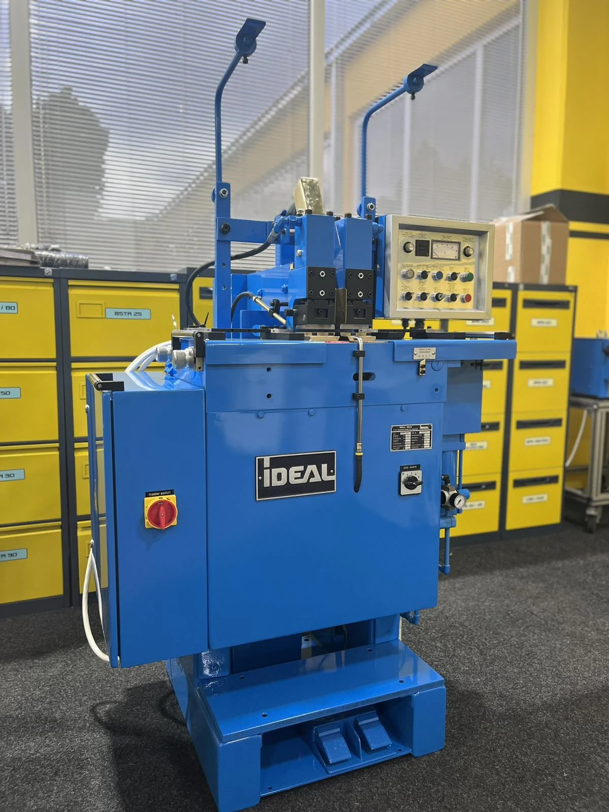 iDEAL BAS 100 1