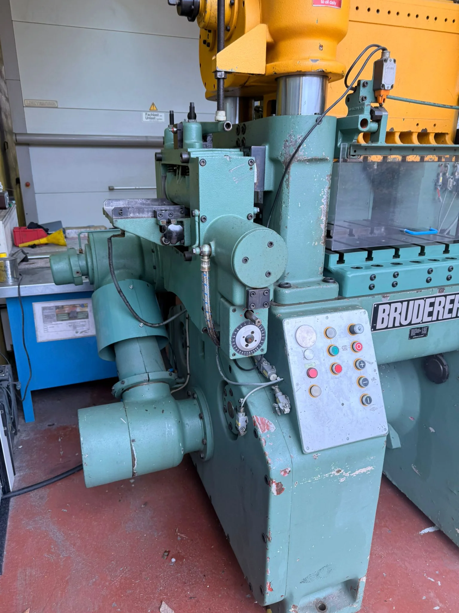 Bruderer BSTA 60 7