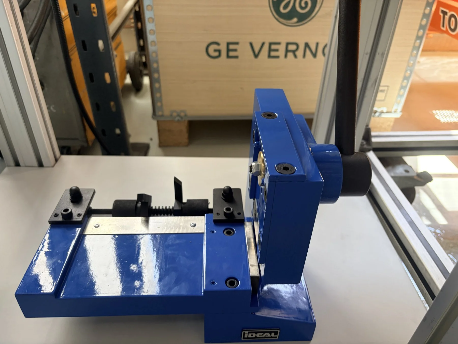 iDEAL AHE 080 3