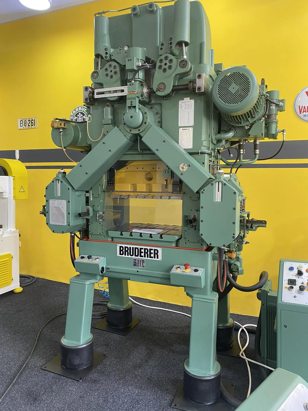 Bruderer BSTA 41 1